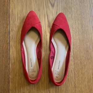Time and Tru Red Flats